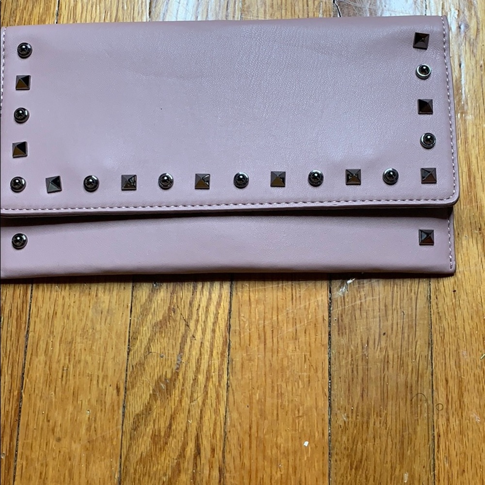 Lavender clutch